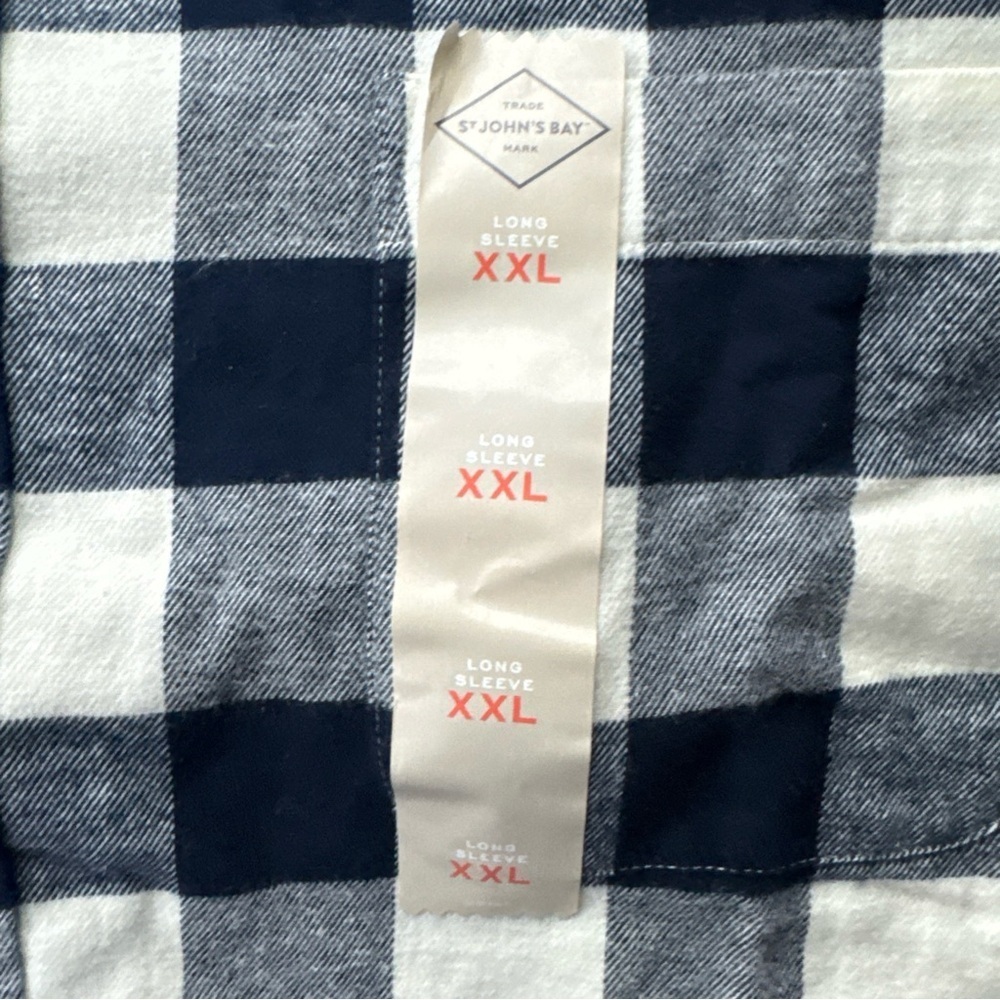 Men’s St John's Bay Signature Flannel Shirt XXL NWT Blue White Buffalo Plaid - Picture 6 of 8